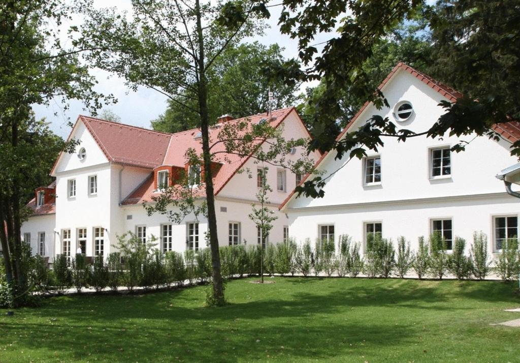 Cafe Wildau Hotel & Restaurant Am Werbellinsee Schorfheide Kültér fotó