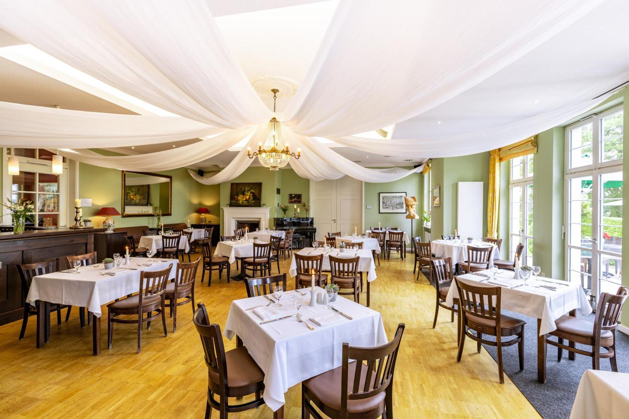 Cafe Wildau Hotel & Restaurant Am Werbellinsee Schorfheide Kültér fotó